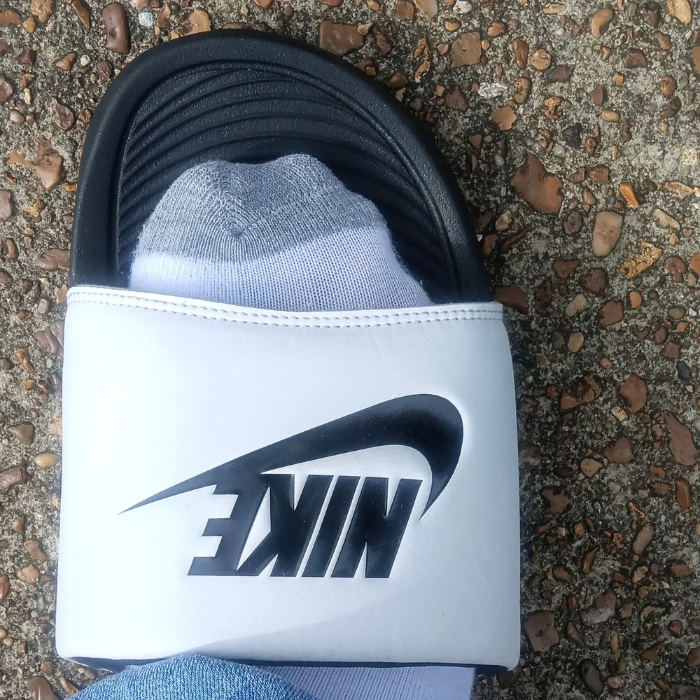Nike slides